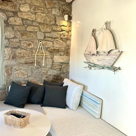 The Rock House Καλό Λιβάδι